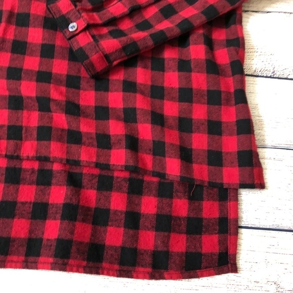 Harlowe & Graham Oversized Buffalo Hi-Lo Shirt - Picture 3 of 6